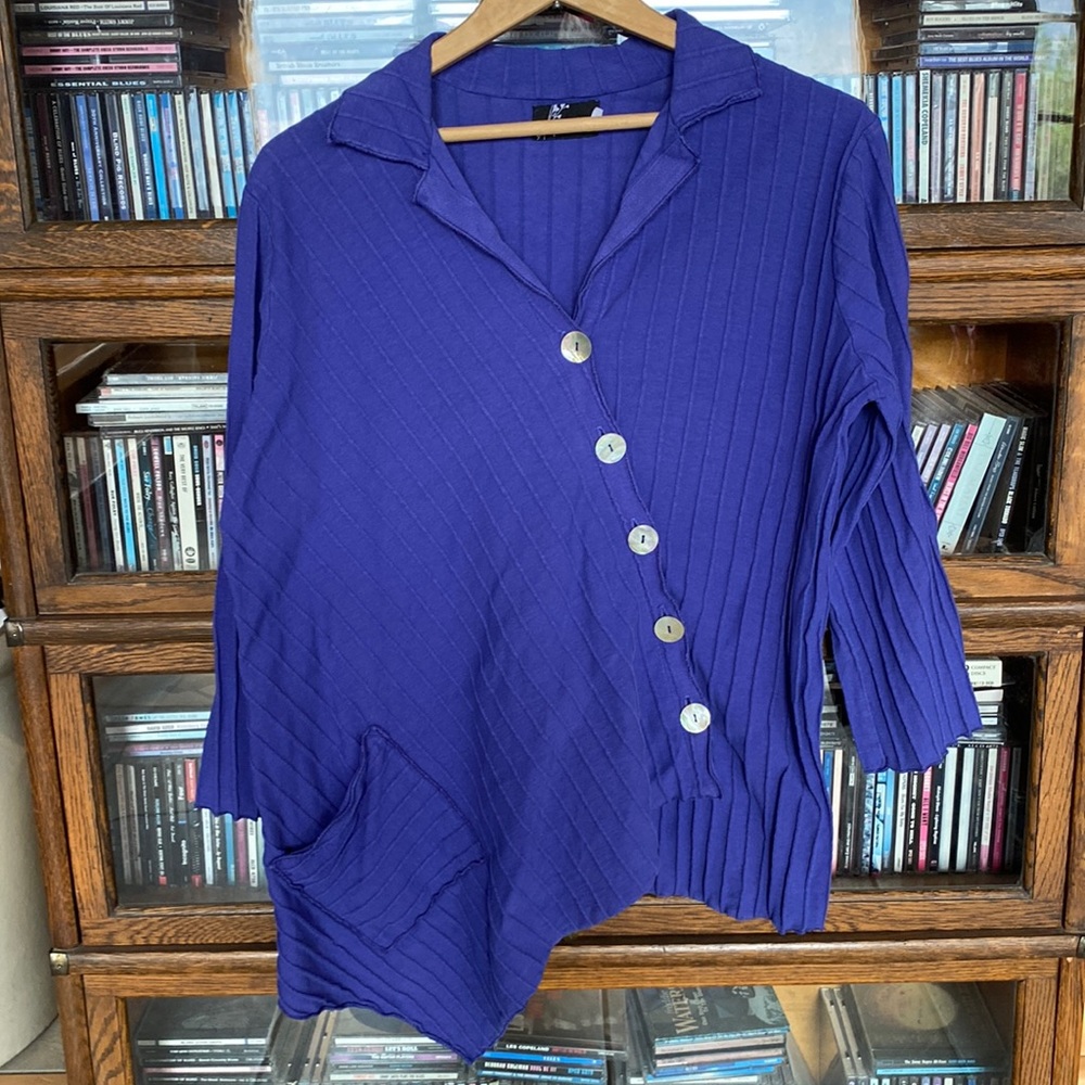 Fenini 3/4 Sleeve Top in Dark Periwinkle Blue Size Small/ Medium